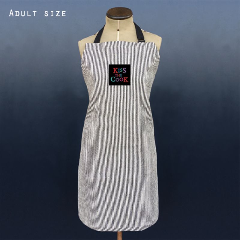 Thin stripe apron-Kiss the cook