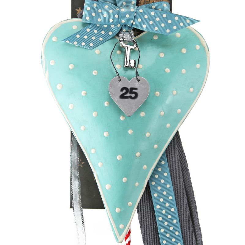 Lucky charm - Dotty Mint Heart Lg