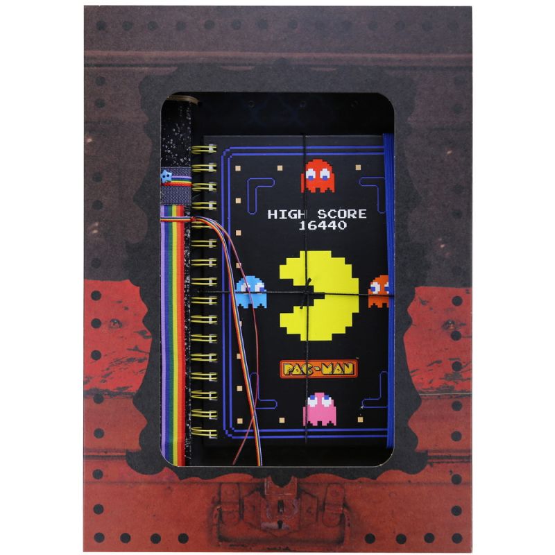 Easter candle with Pacman - Notebook