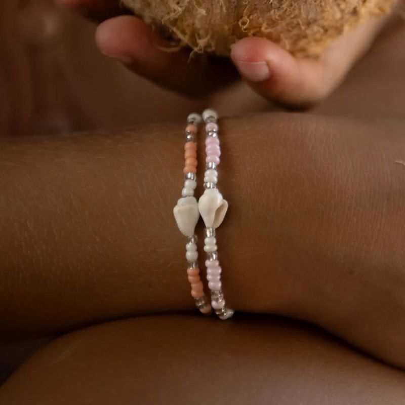 Bead and shell bracelet