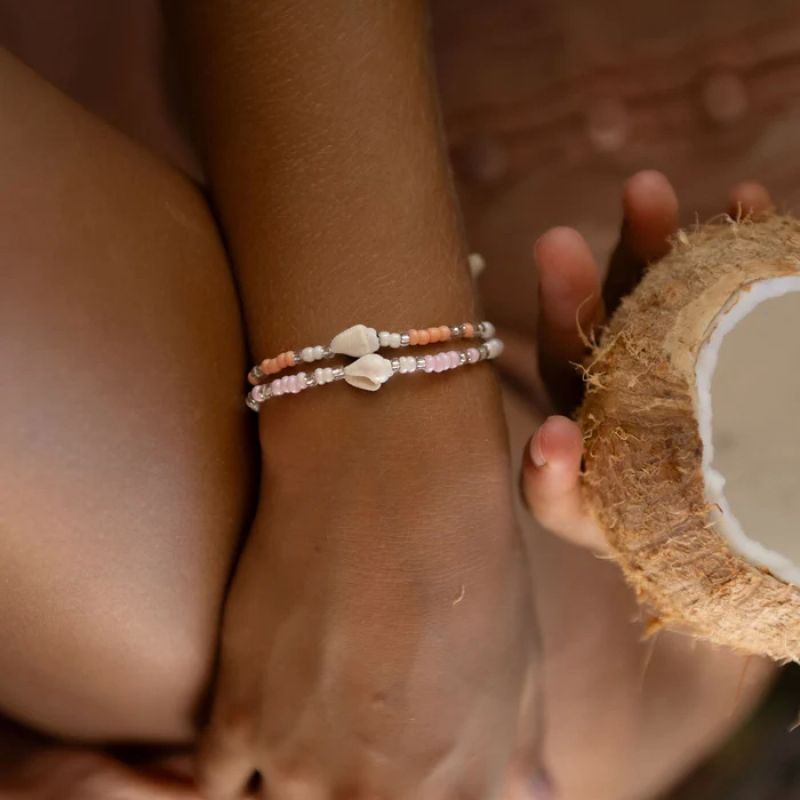 Bead and shell bracelet