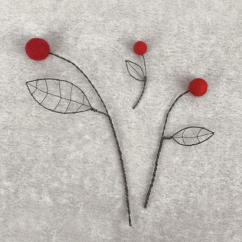 Small wire pompom flower-Red