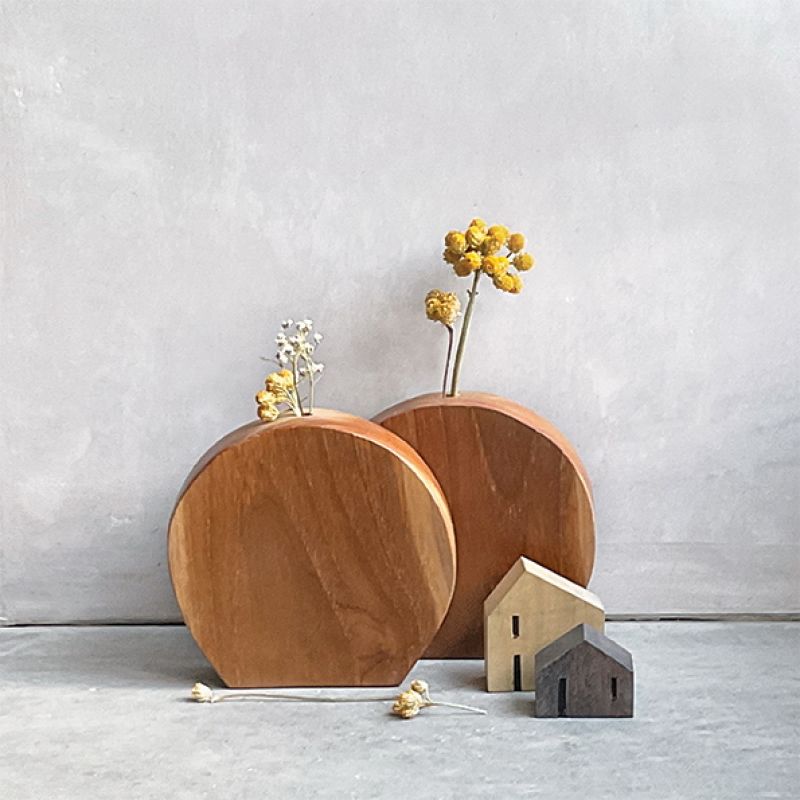 Flat round vase-Suar wood