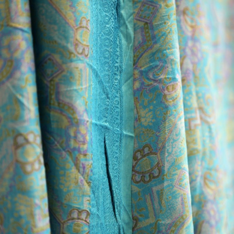 Old silk sari approx 5m asst'd