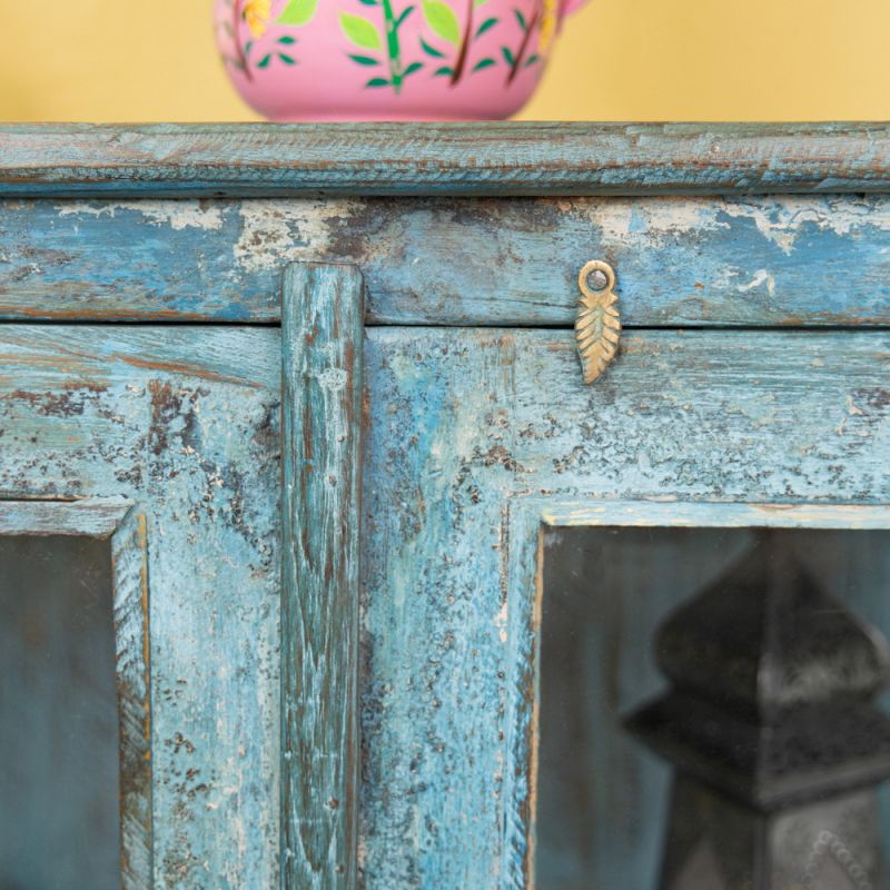 Vintage blue, 2 door display cabinet with central shelf