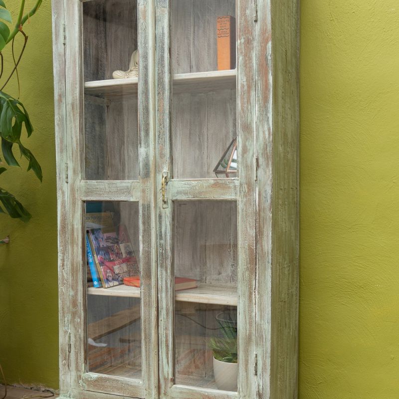 Front glazed vintage wood 2 door, 3 shelf cabinet