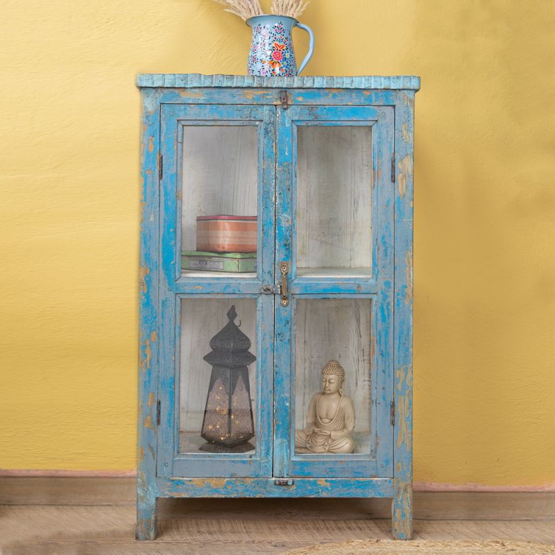 Front glazed vintage wood & glass 2 door, 1 shelf cabinet