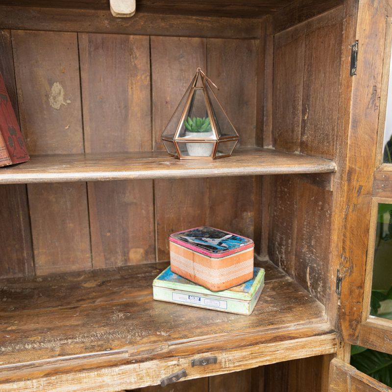 Vintage wood & glass 3 door, 1 shelf cabinet