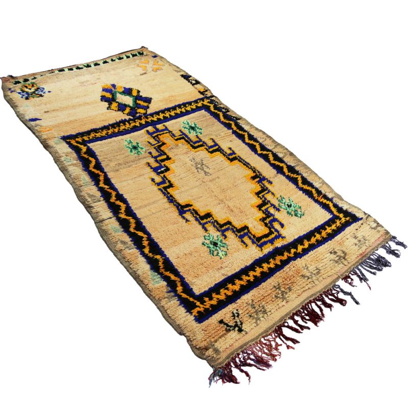 Handmade vintage morrocan rug 262x120cm